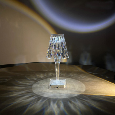 مصباح طاولة بار الماس كريستال شفاف مصباح طاولة يو اس بي 7x15.5 سم