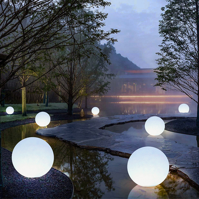 أضواء LED في الهواء الطلق أضواء كروية للطاقة الشمسية لحديقة فناء المناظر الطبيعية